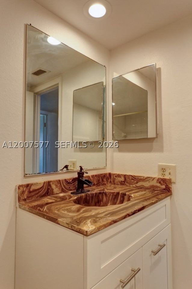 8020 Sw 17th Pl #3-5 - Photo 3 of 27