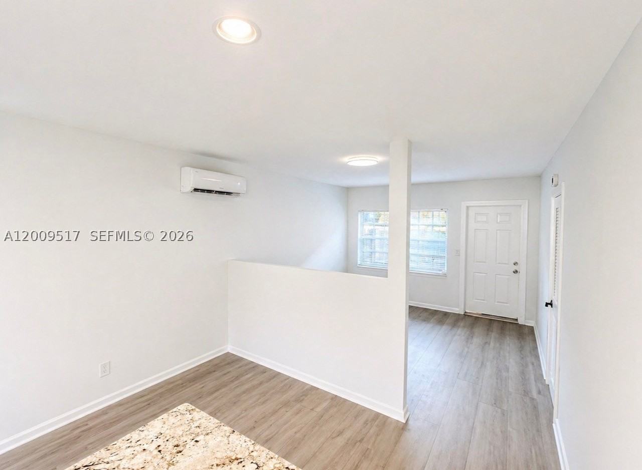 1121 Ne 2nd St #205 - Photo 3 of 14