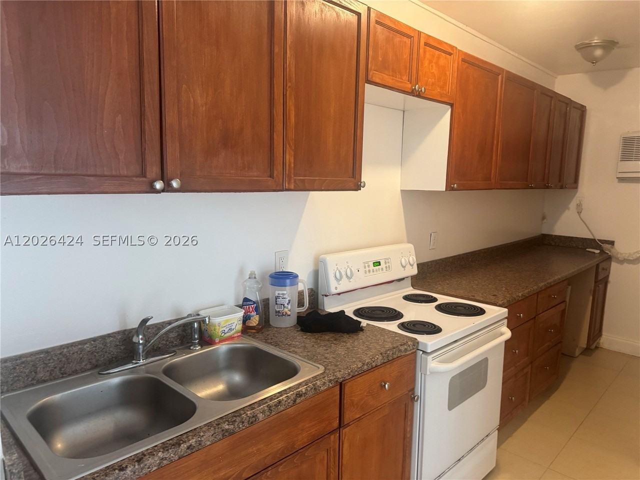 1180 Ne 160th Ter #3