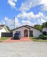 featured image of 8121 Sw 136th Pl #8121
