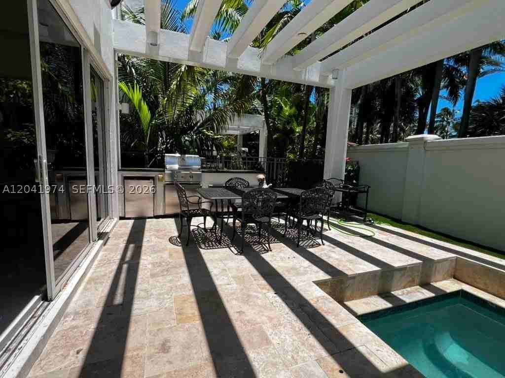 18975 Atlantic Blvd #18975 - Photo 7 of 37