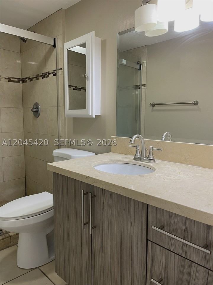 3900 N Hills Dr #108 - Photo 5 of 11