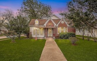 1500 Proctor Ave #1 - Photo 1 of 1