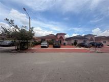 8814 Nw 109th Ter - Photo 1 of 1