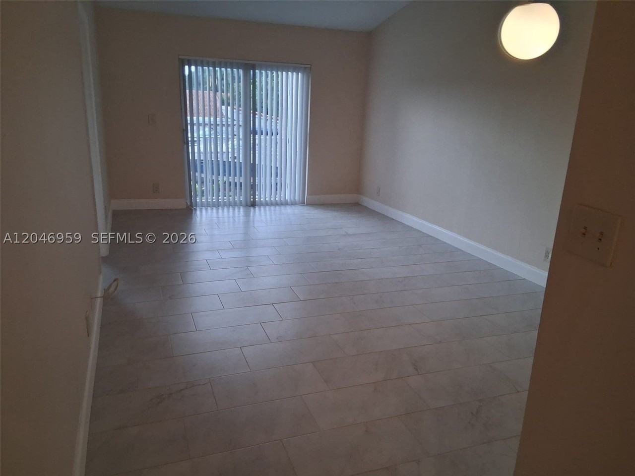 10907 Royal Palm Blvd #10907 - Photo 3 of 11