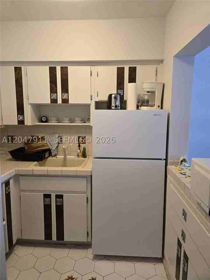 2001 S Ocean Dr #41