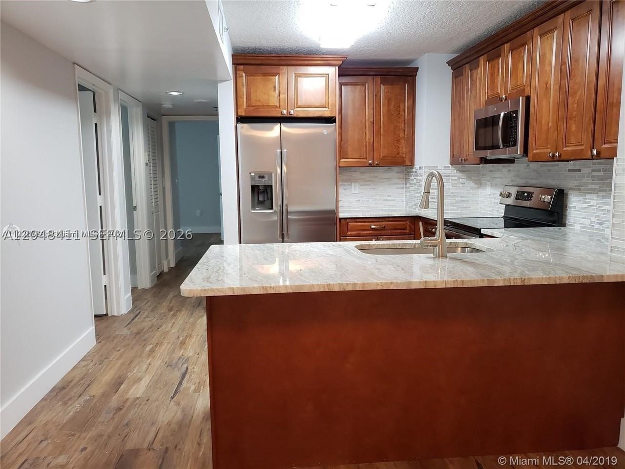 104 Sw 9th St #304 - Photo 7 of 17