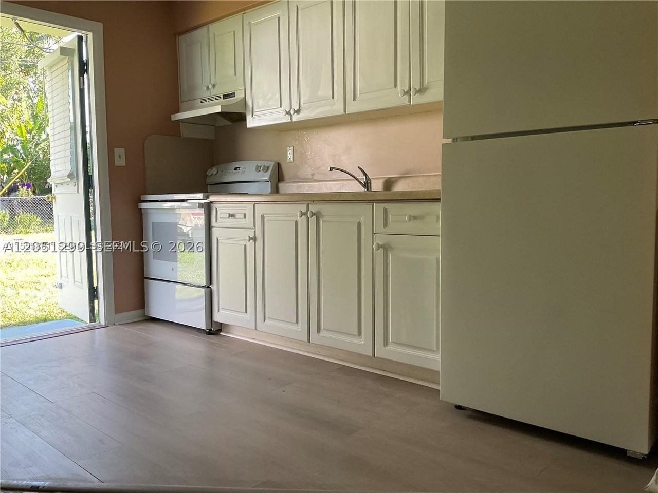 1195 Nw 100th Ter #1 - Photo 5 of 15