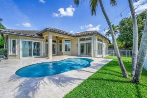 featured image of 512 Nw 120th Dr #512