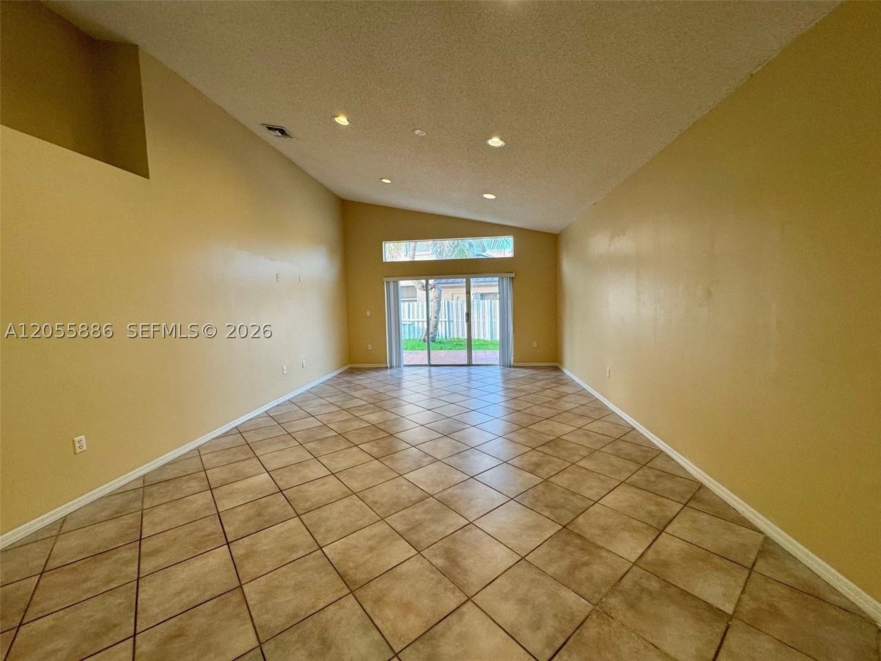 3393 Sw 180th Way #0 - Photo 6 of 21