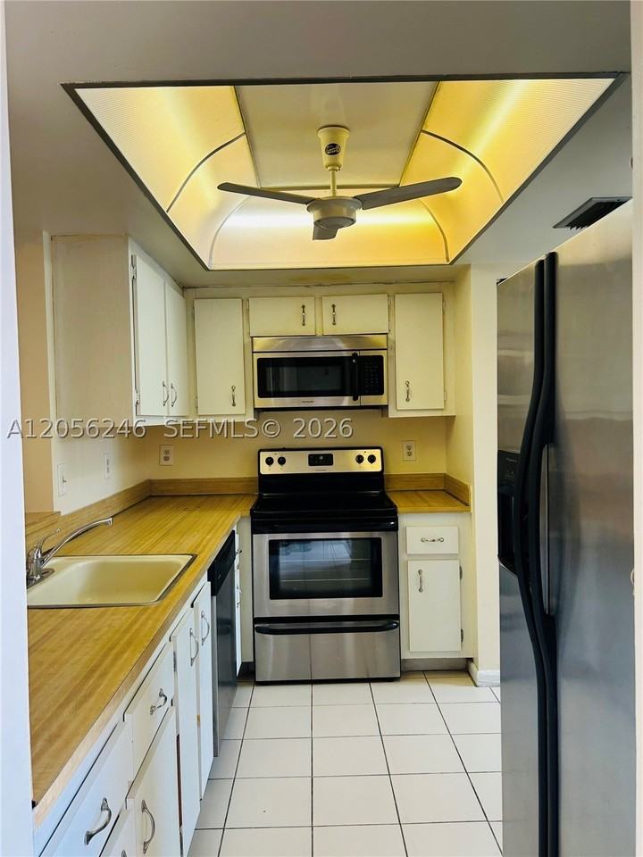 7355 Nw 18th St #104 - Photo 4 of 22