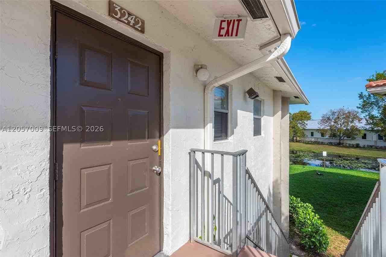 3242 Coral Ridge Dr #3242 - Photo 2 of 26