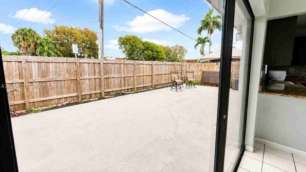 10900 Nw 7th St #101 - Photo 5 of 19