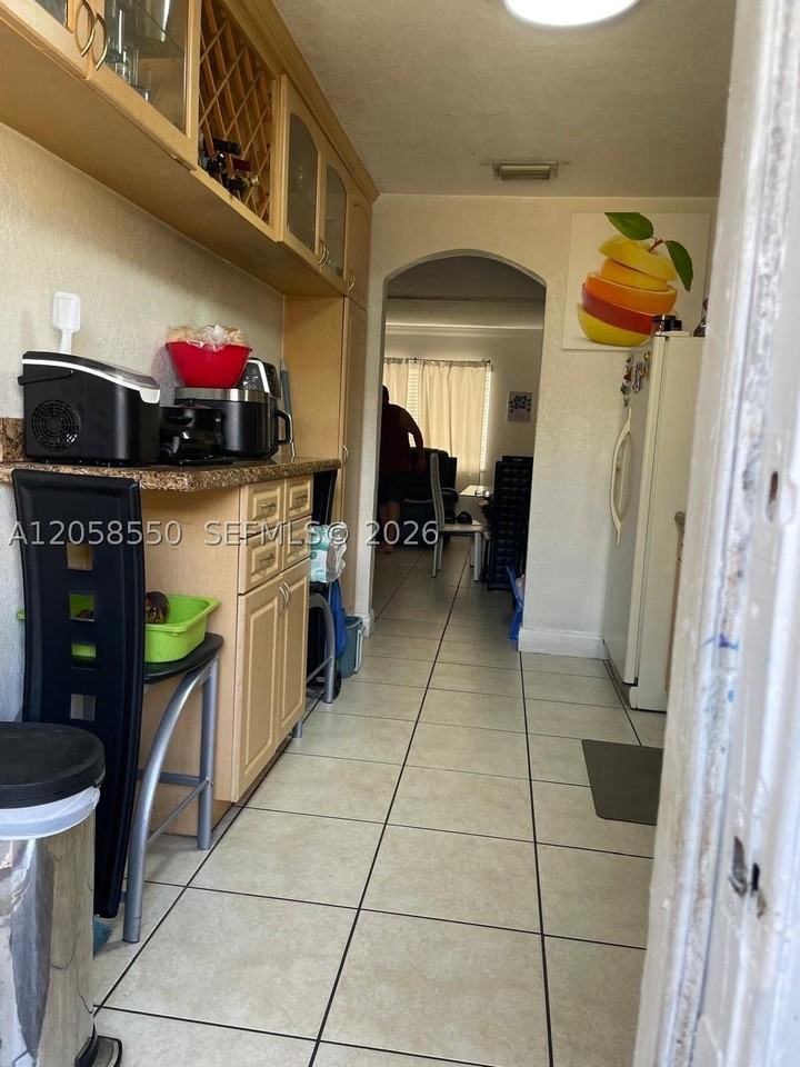 7507 Nw 2nd St #1 - Photo 5 of 12