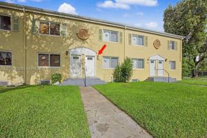 featured image of 8466 Nw 4th Ct #8466