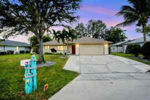 featured image of 2304 Se 8th Ter
