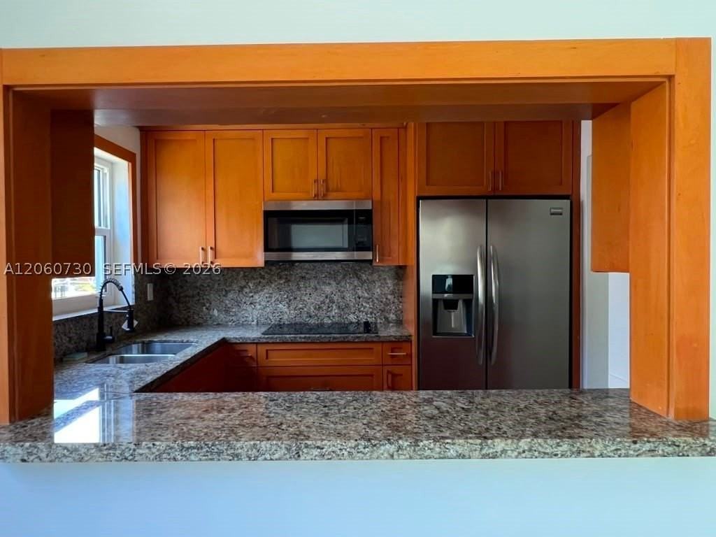 1241 Sw 22nd Ave #1241 - Photo 4 of 14
