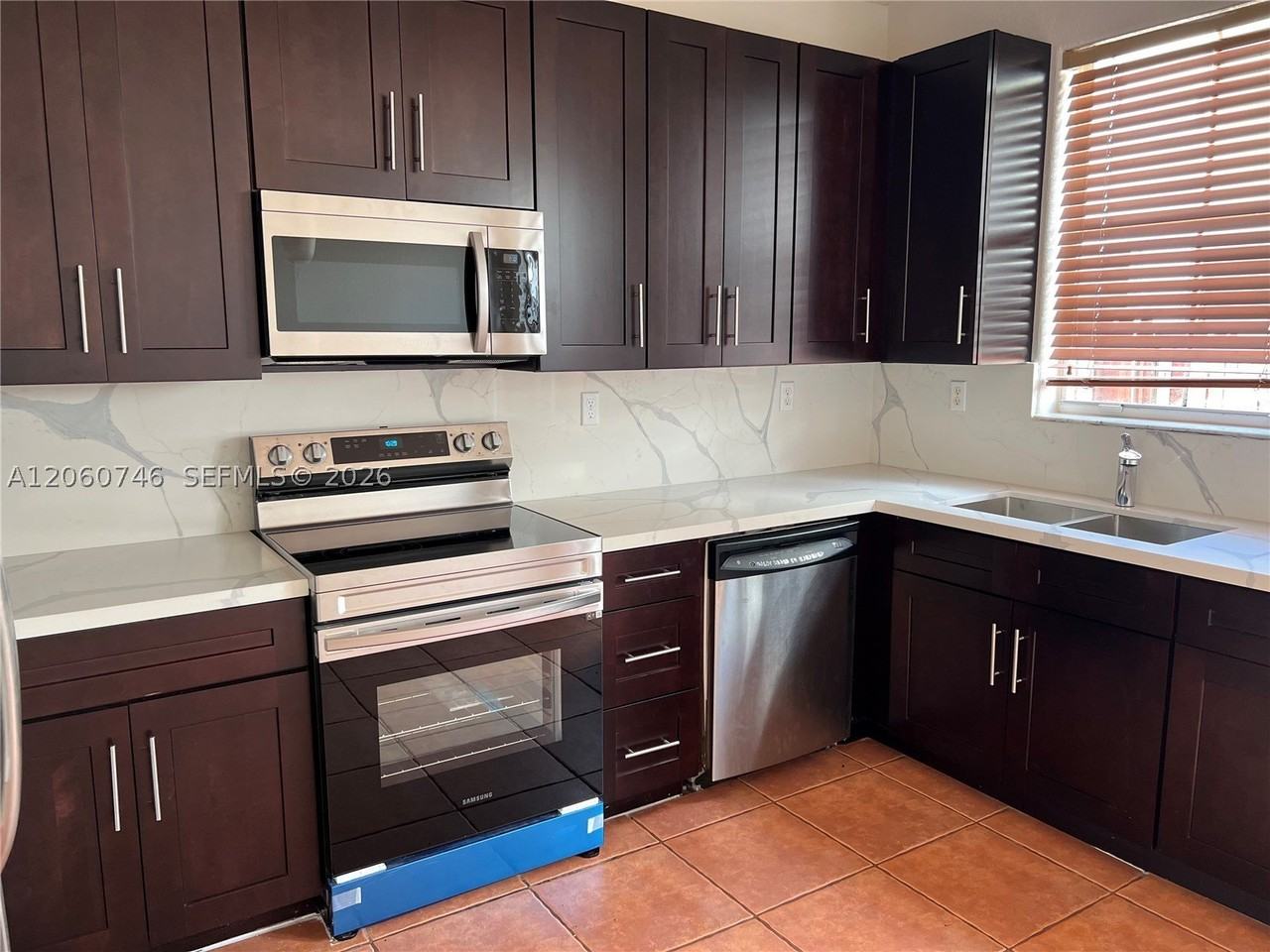 5400 Nw 107th Ave #410 - Photo 4 of 20