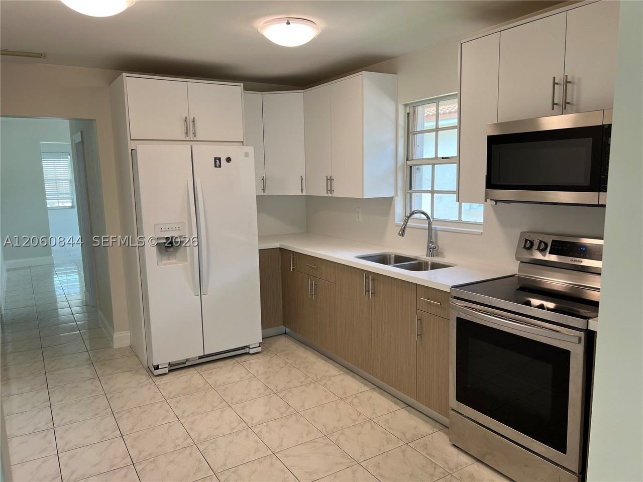 421 Nw 57th Ct #1 - Photo 2 of 9