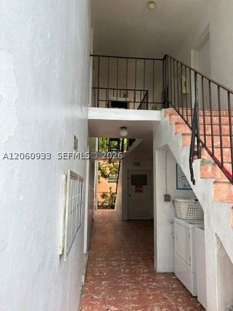 1940 Nw 30th St #6 - Photo 2 of 8