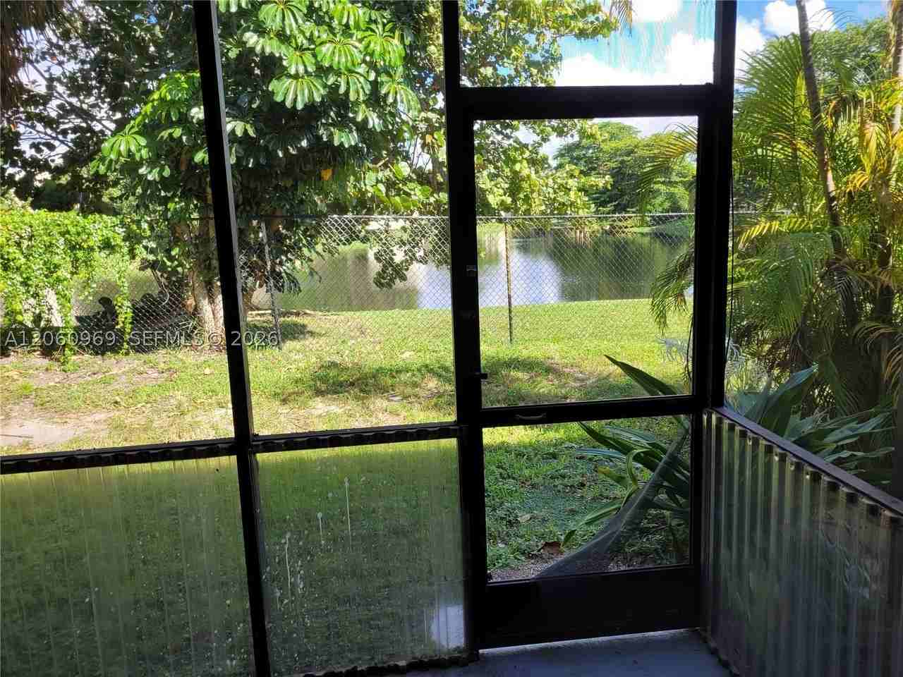 4455 Treehouse Ln #A - Photo 2 of 32