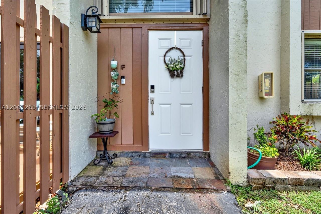 11490 Sw 109th Rd #30F - Photo 4 of 29