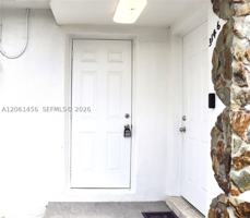featured image of 3146 Nw 29th St #2