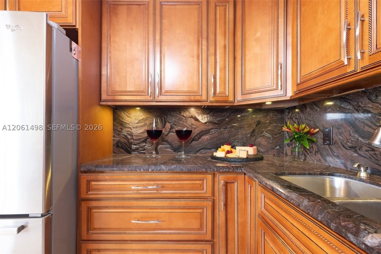 3049 Wolverton C #3049 - Photo 6 of 39