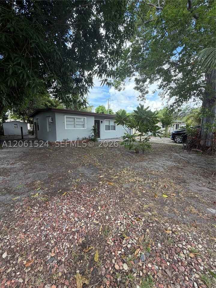 6110 Monroe St - Photo 5 of 16