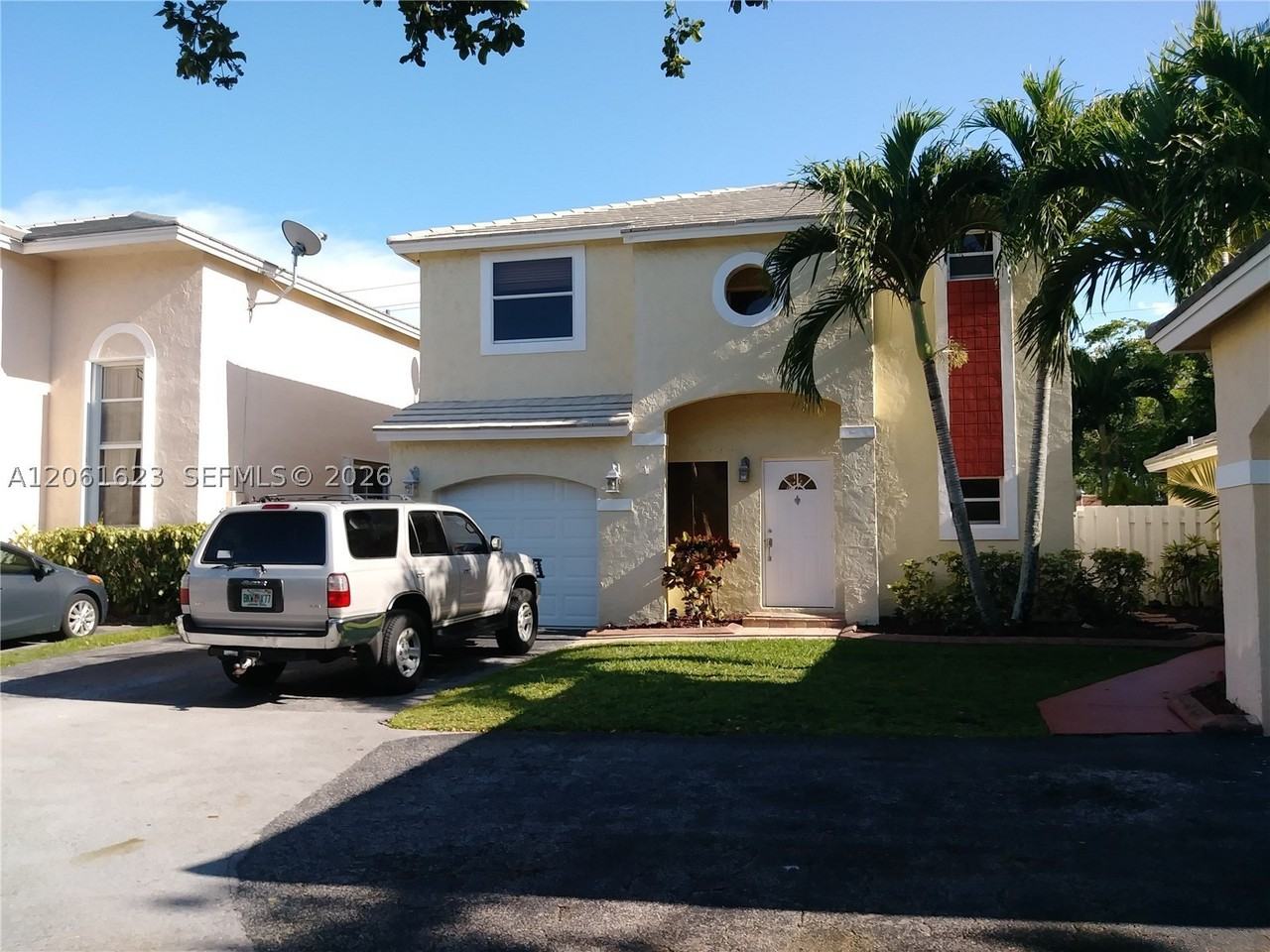 804 Nw 99th Ave #804 - Photo 2 of 5
