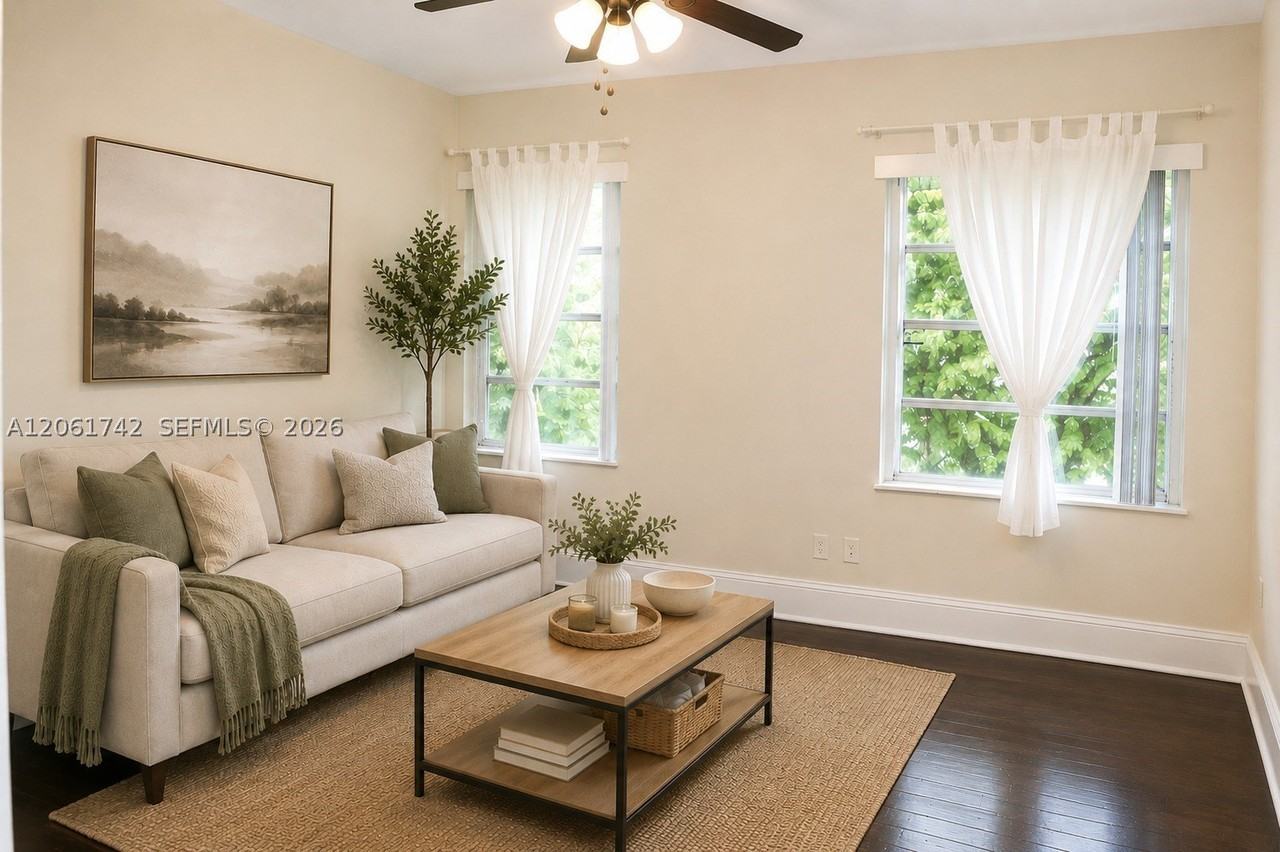 1661 Sw 13th St #3 - Photo 7 of 22