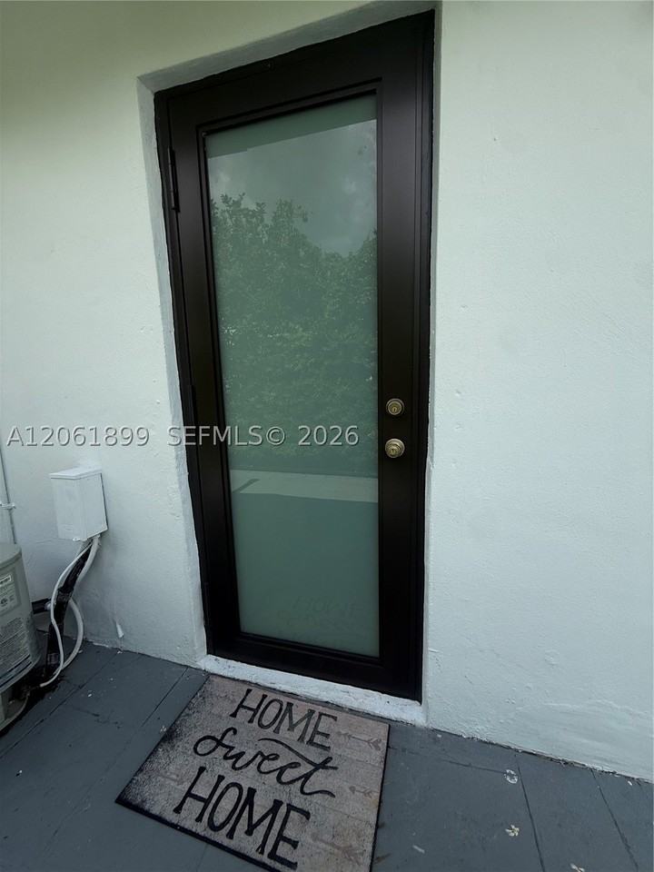 13101 Sw 82nd Ter #1 - Photo 3 of 15