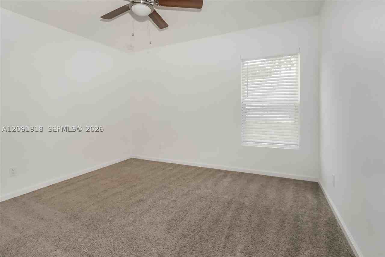 3157 Sw Letchworth St - Photo 7 of 15