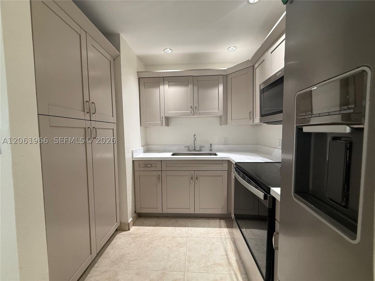 2520 Nw 155th St - Photo 4 of 26