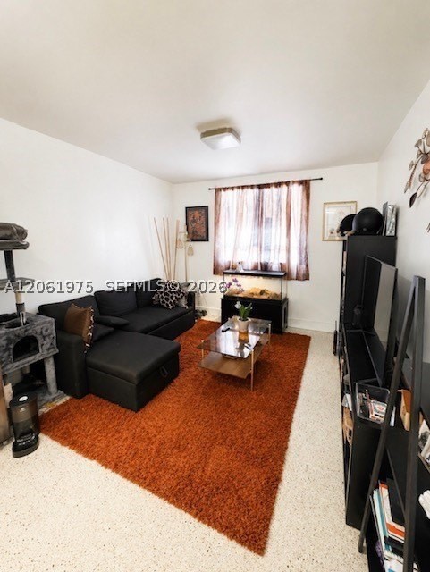 652 Nw 3rd St #306 - Photo 3 of 7