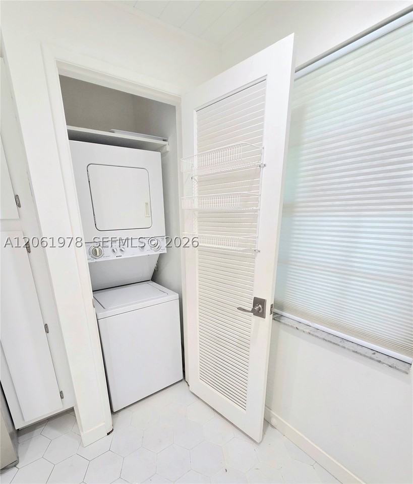4030 W Palm Aire Dr #407 - Photo 4 of 20