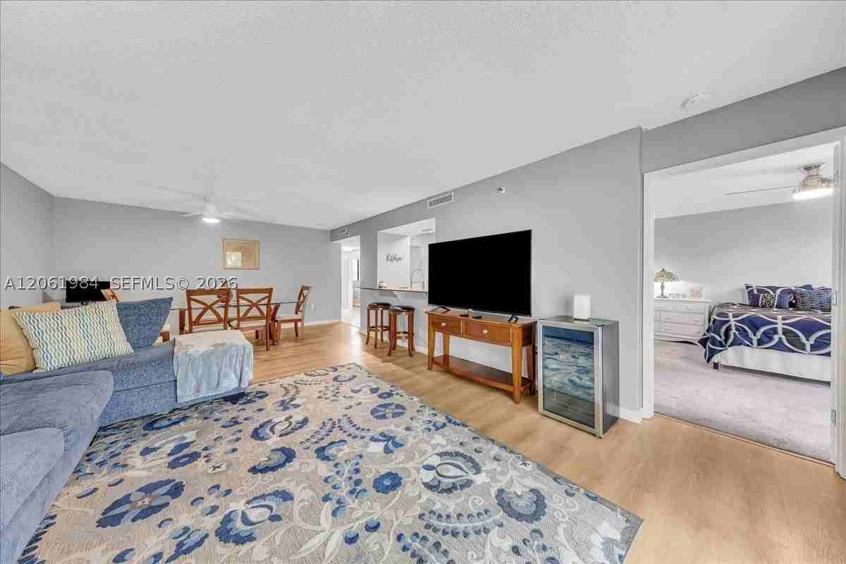2240 N Cypress Bend Dr #204 - Photo 4 of 50