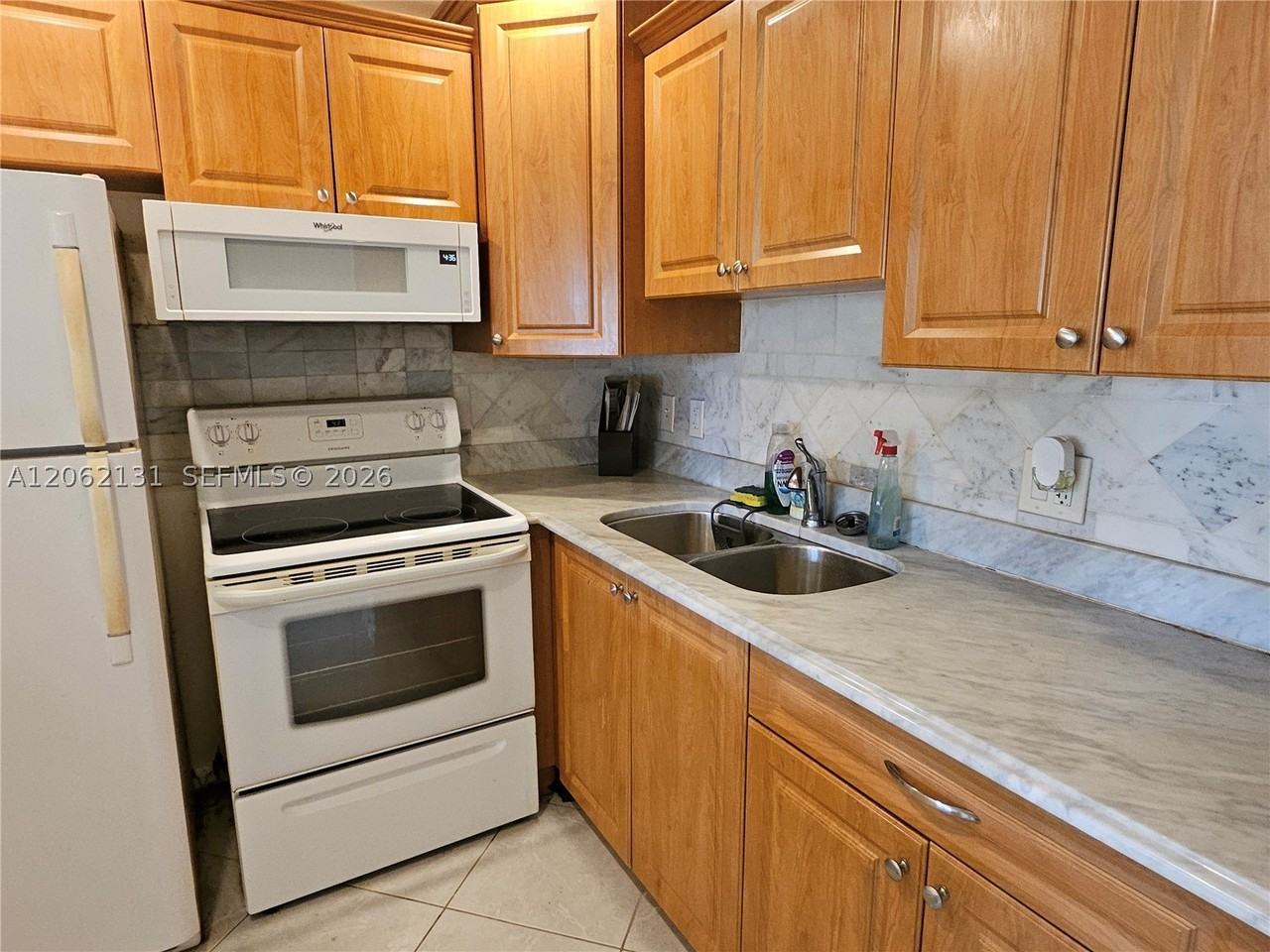 559 Mansfield N #559 - Photo 2 of 50