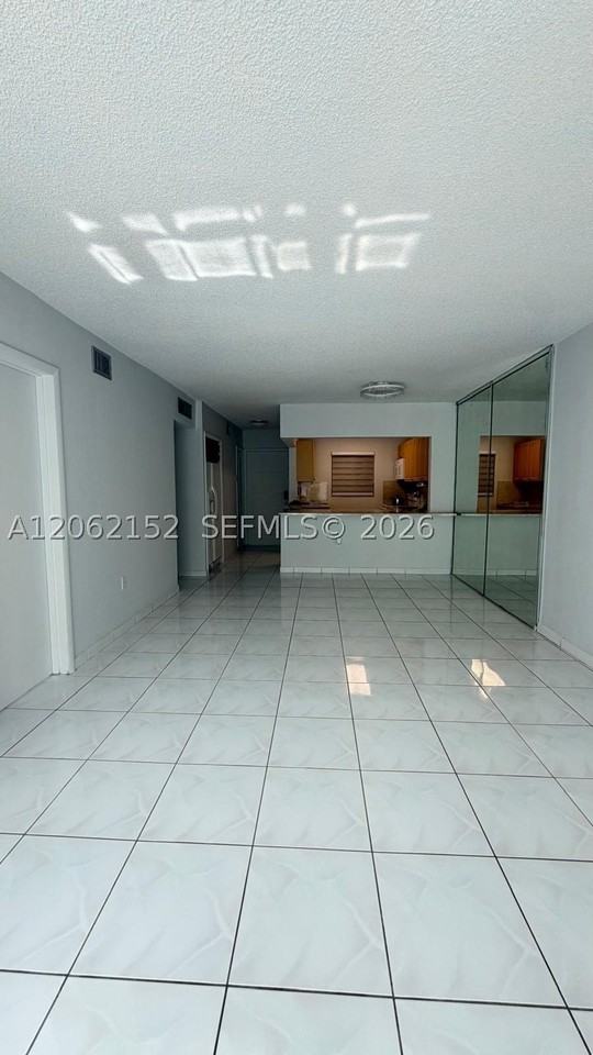 120 Royal Palm Rd #111 - Photo 6 of 19