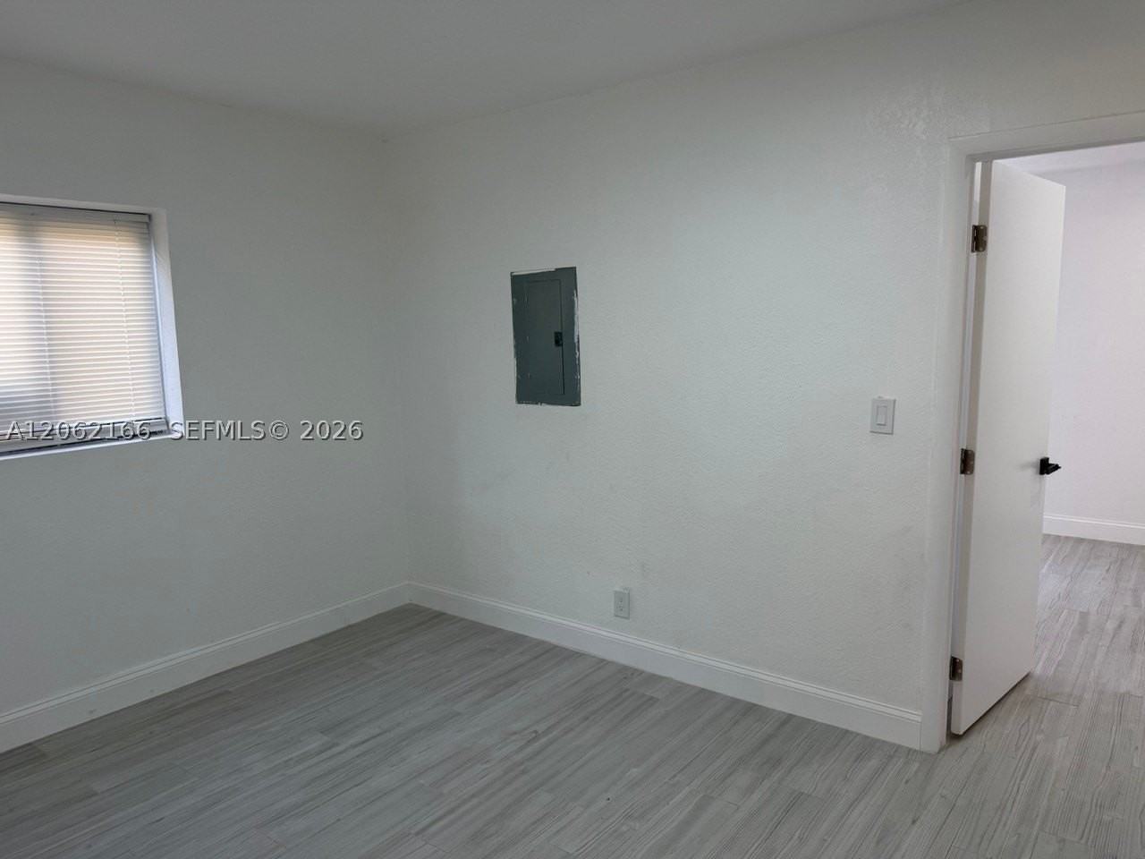 7842 Nw 5th Ave - Photo 7 of 10