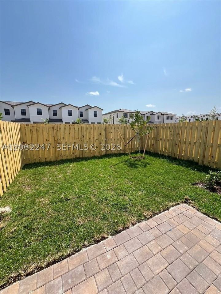 23055 Sw 129th Ct - Photo 7 of 23