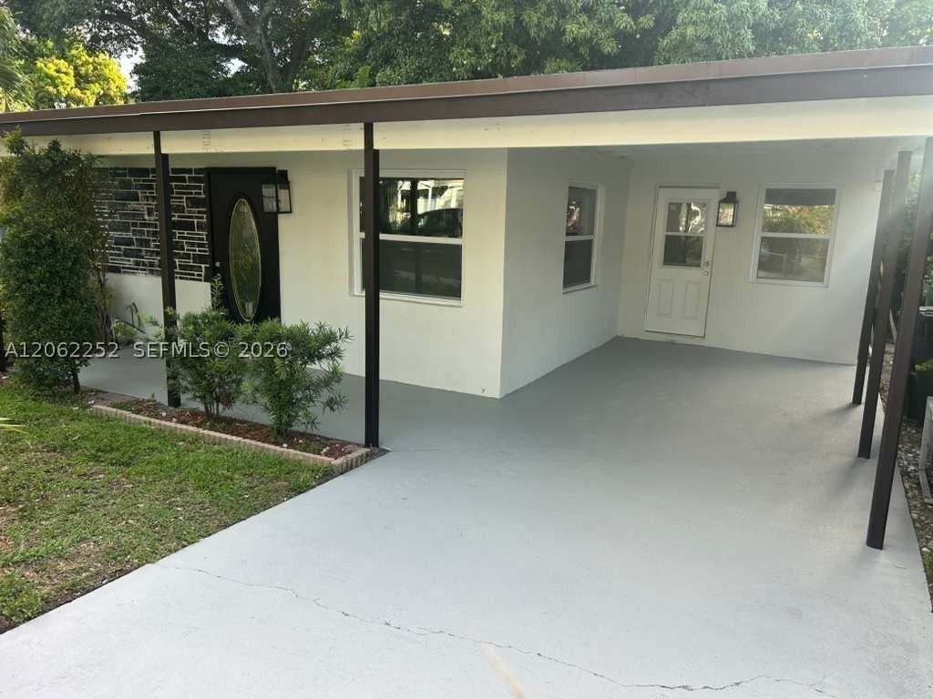 535 Nw 23rd Ave #535 - Photo 3 of 16
