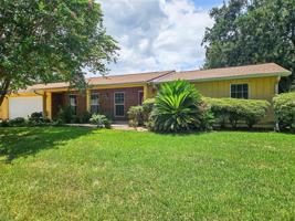 featured image of 1311 Glenview Ln