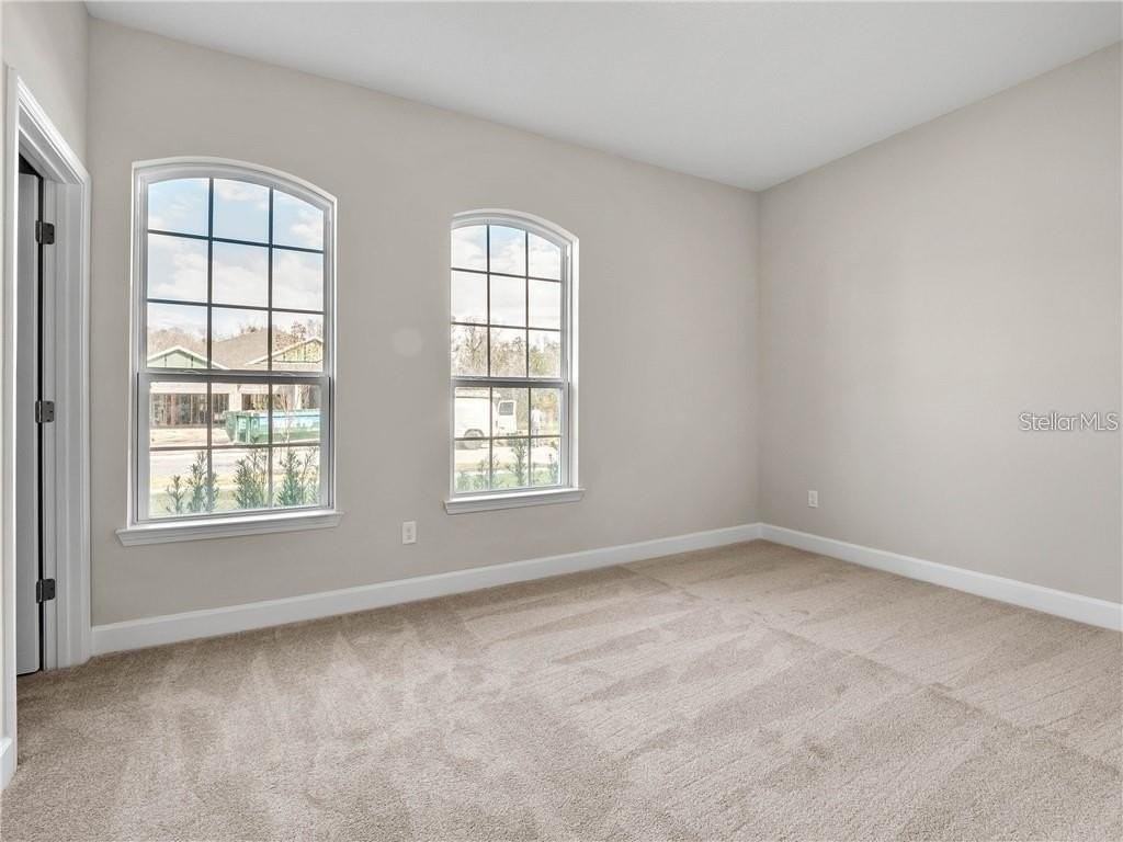 913 Talon Pl - Photo 7 of 12