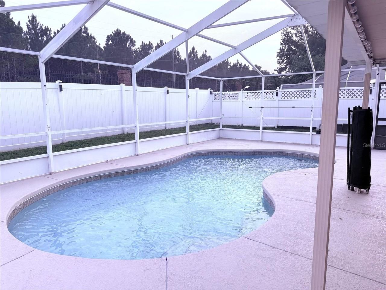 161 China Berry Cir - Photo 2 of 15