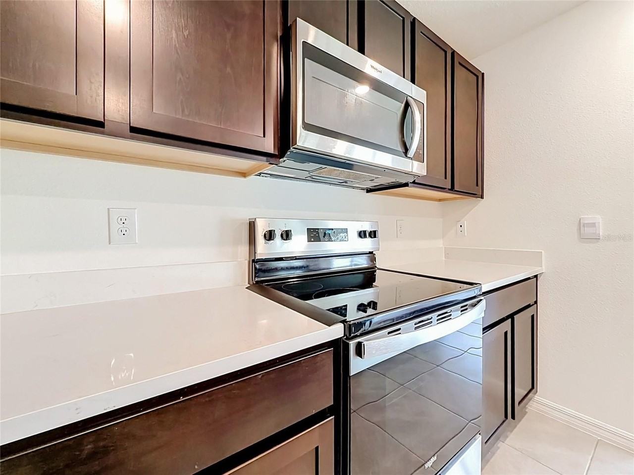 6608 Se 1st Loop - Photo 6 of 44