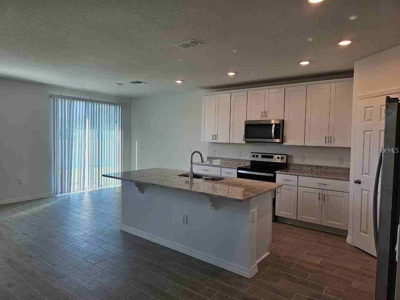 5309 Maddie Dr - Photo 6 of 17