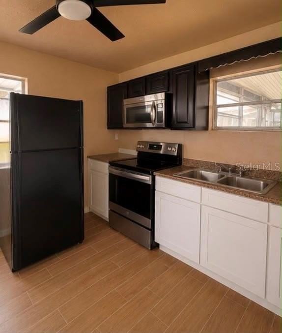 1718 Kentucky Ave - Photo 3 of 19