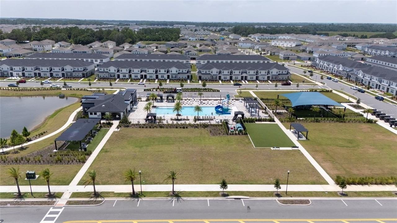 445 Silverbell Trl - Photo 5 of 31