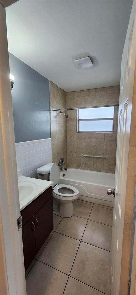 10706 N 15th St #A - Photo 6 of 10